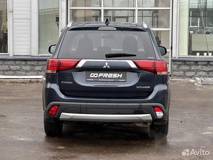 Mitsubishi Outlander 2.0 CVT, 2018, 113 285 км