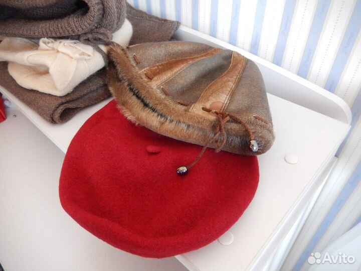 Женские шапки, береты