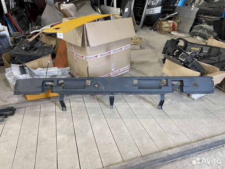 Накладка стеклоочистителя(жабо) Volvo FH4 84055530