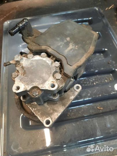 Насос гур Mercedes W202 111