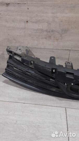 Решетка радиатора Toyota Corolla E 160 E 170 С