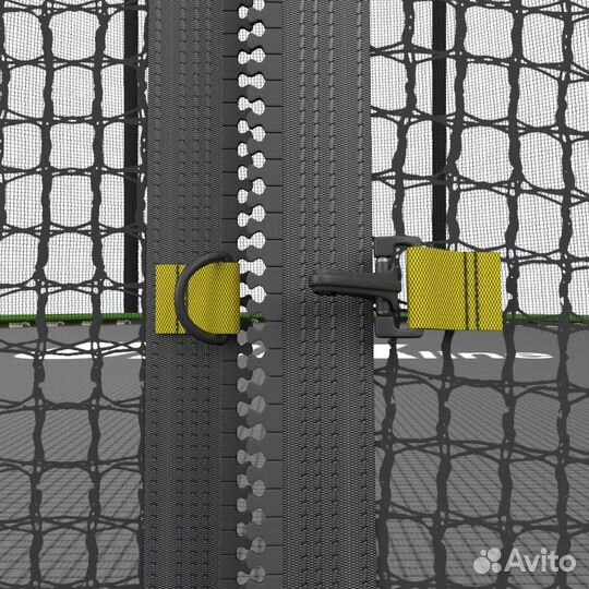 Батут с защитной сеткой