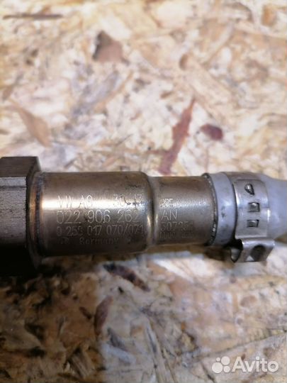 Лямбда зонд Volkswagen Passat B6 3.2 AXZ