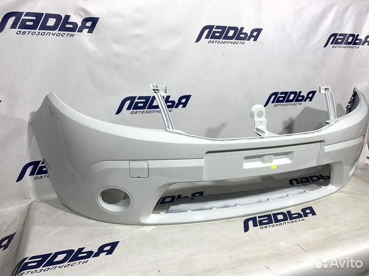 Бампер Renault Sandero(08-13) передний Белый лед 3
