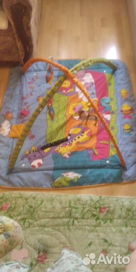 Развивающий коврик