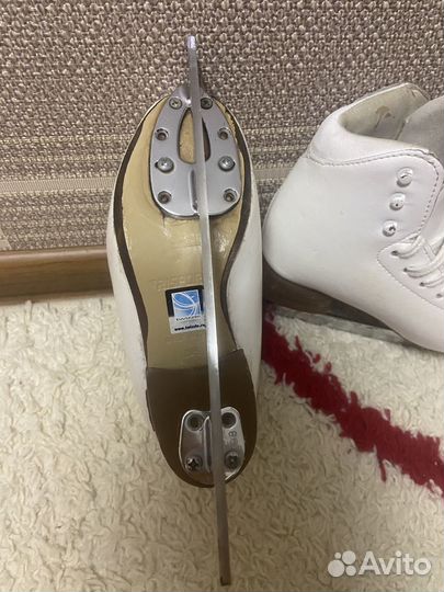 Коньки фигурные risport RF3 pro