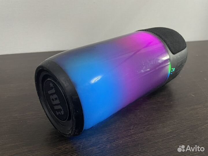 Колонка портативная JBL с подсветкой б/у