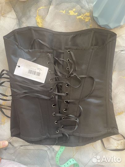 Корсеты новые