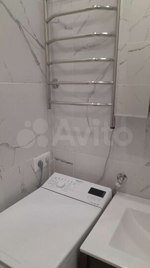 2-к. квартира, 65 м², 7/14 эт.