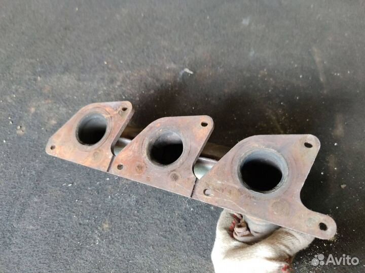 Впускной коллектор правый Mercedes-Benz CLS-Класс