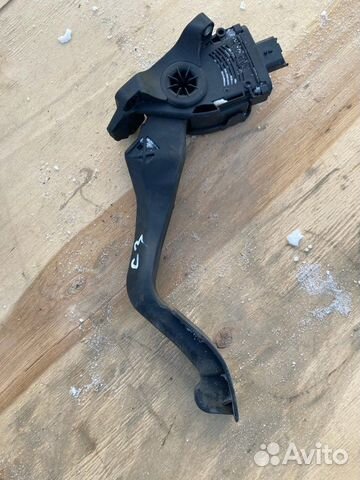 Citroen c3 педаль газа