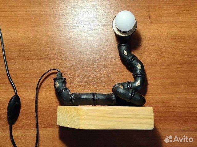 Светильник змея металл