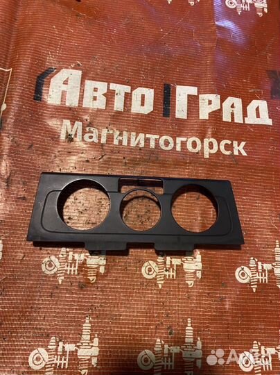 Volkswagen polo Накладка на блок печки