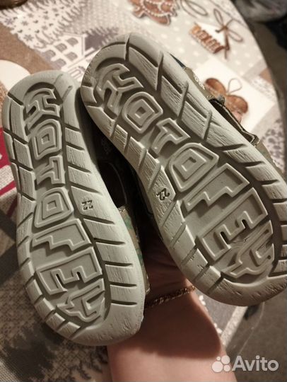 Сандалии для мальчика 22