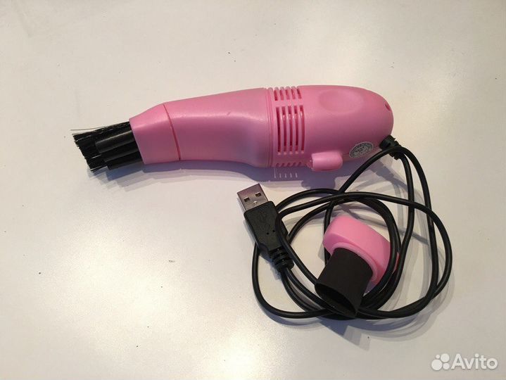 Мини-пылесос для клавиатуры