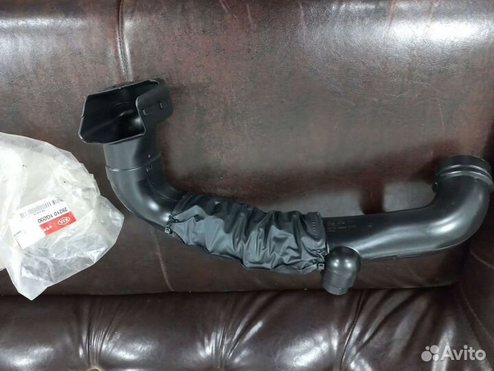 Воздухозаборник Kia Rio 2