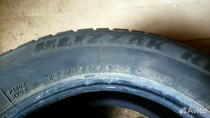 Bridgestone Blizzak Revo GZ 195/65 R15 91S