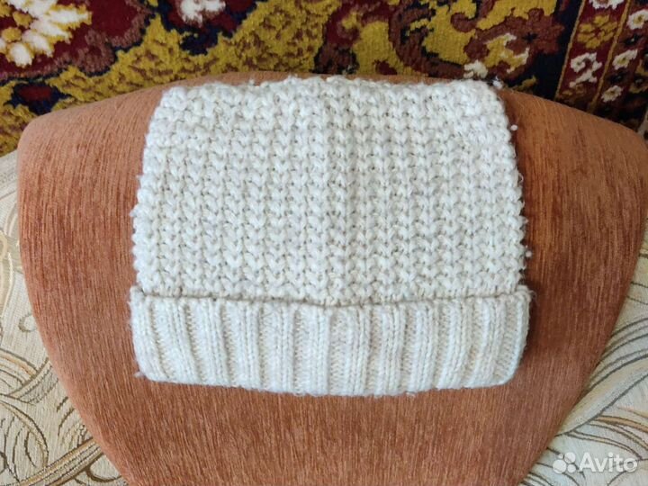 Шапка для девочки начальных классов. Осень -зима