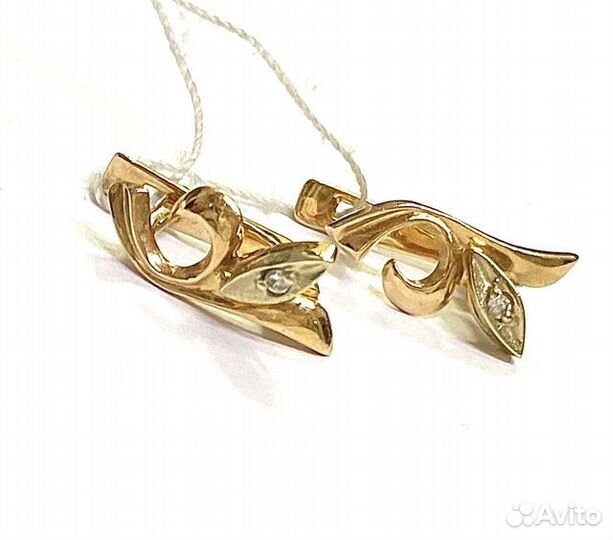 Золотые серьги с камнем