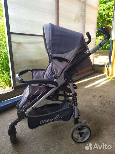 Коляска трость