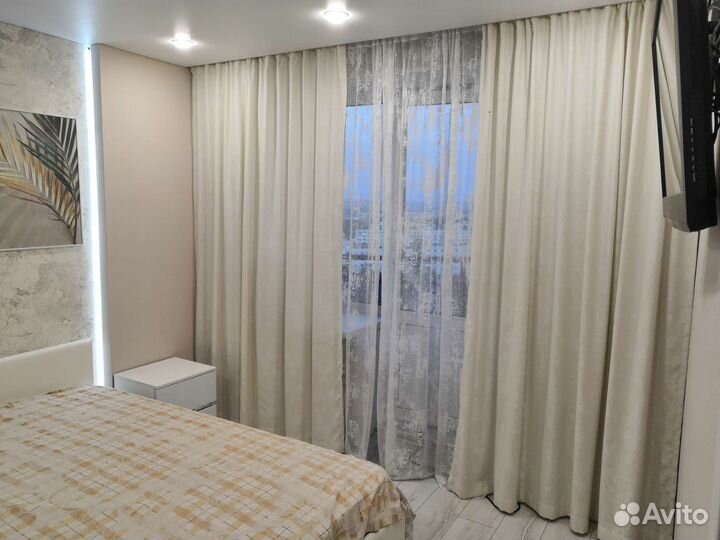 Шторы (партьеры)