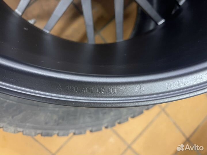 Оригинал AMG GT R190 диски ковка R19 R20