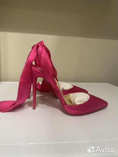 Туфли Christian Louboutins