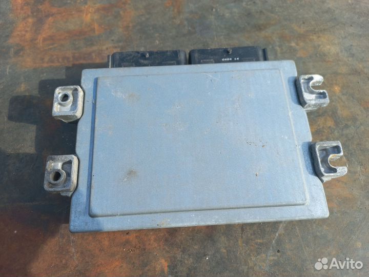 Эбу Двигателя блок 1.6 K4M Renault LADA 8201264001