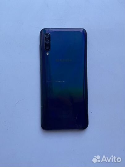 Samsung Galaxy A50, 4/64 ГБ