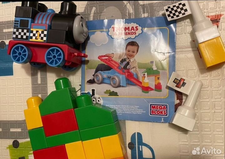 Паровозик Томас Mega Bloks