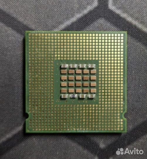 Процессор Intel E5200