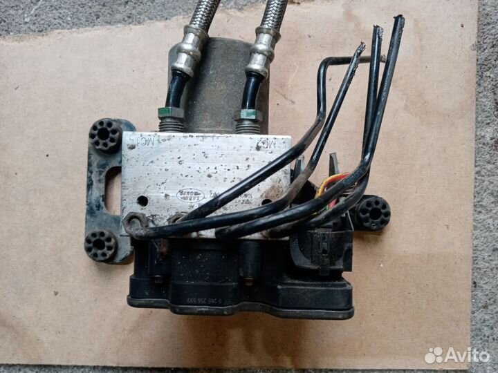 Блок абс на Рейнж Ровер IV 2016r