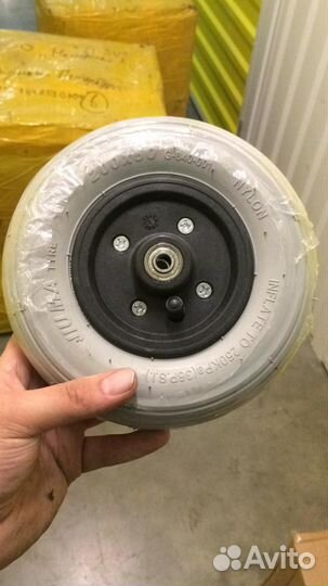 Колёса для инвалидных колясок передние пневматичес