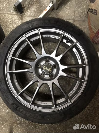 OZ Ultraleggera 17x7,5J и Michelin PS4
