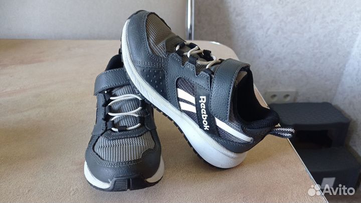 Кроссовки детские Reebok