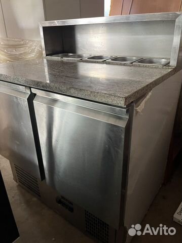 Холодильный стол Cooleq PS900 объявление продам