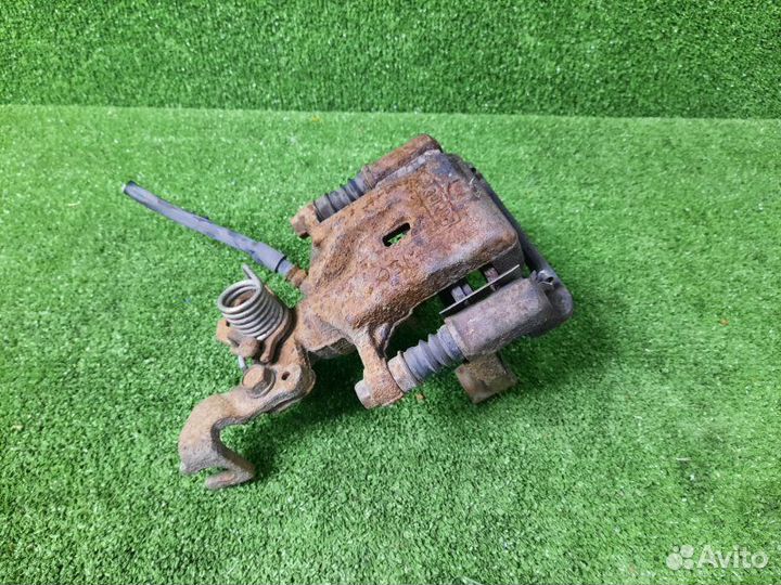 Суппорт тормозной задний левый Mazda Mazda6 Mps GG