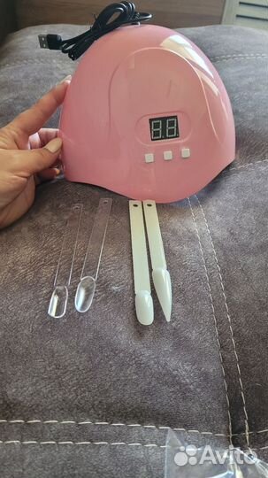 Лампа для маникюра новый