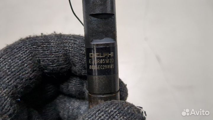 Форсунка топливная Renault Clio