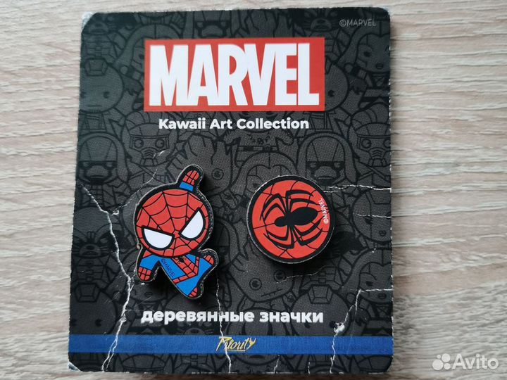 Набор значков Marvel 