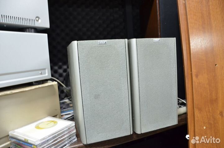 Колонки полочные Sven