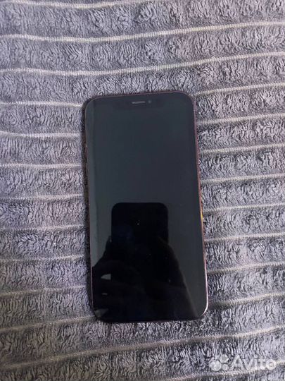Телефон iPhone