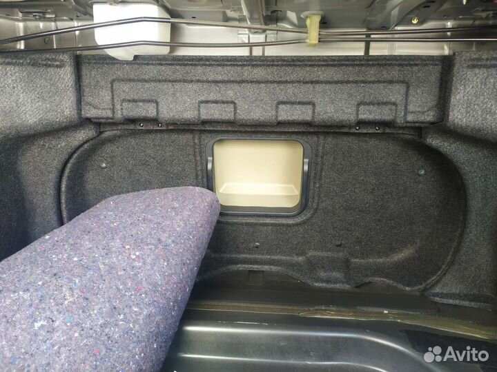 Пенопласт домкрата в багажник Тойота Камри