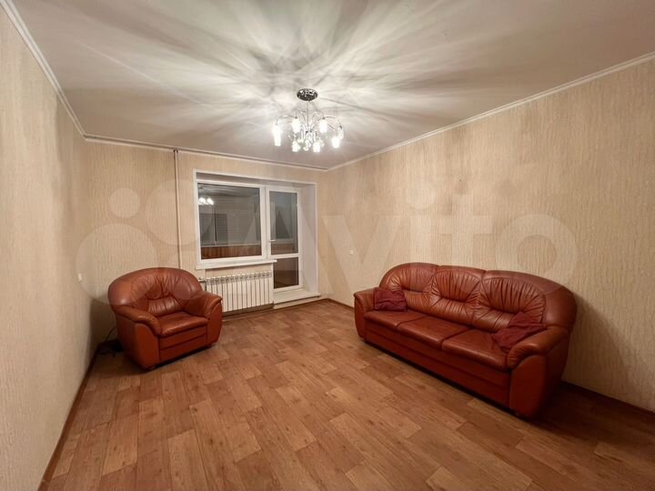 3-к. квартира, 60 м², 2/5 эт.