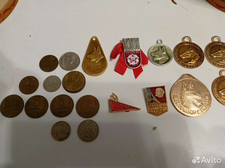 Знаки и значки СССР