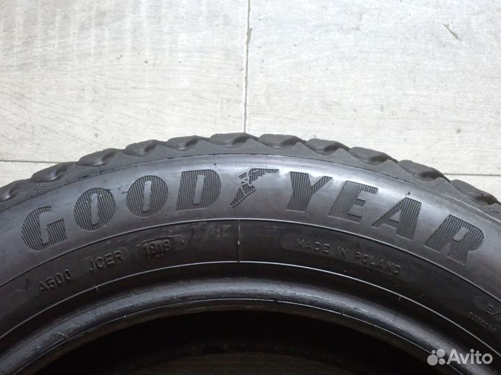 Goodyear Ultragrip Ice Arctic 225/55 R17 101T