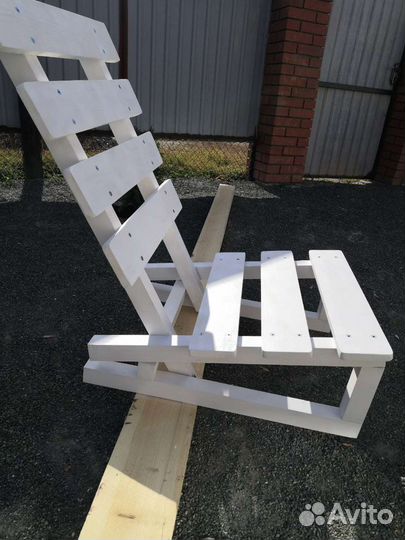 Лаунж кресло