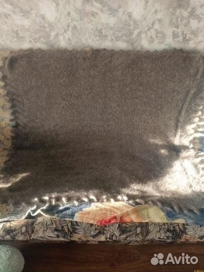 Пуховый платок