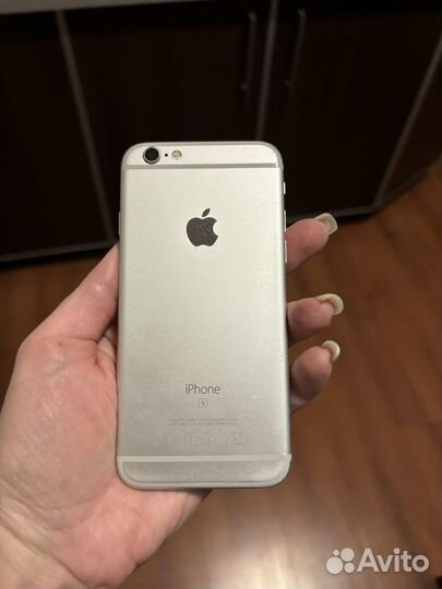 iPhone 6S, 16 ГБ