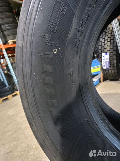 Грузовые батоны на прицеп Armstrong 385/65R22.5